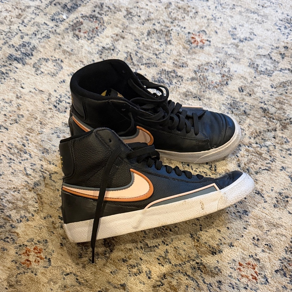 Nike Black and Orange Women's Sneakers